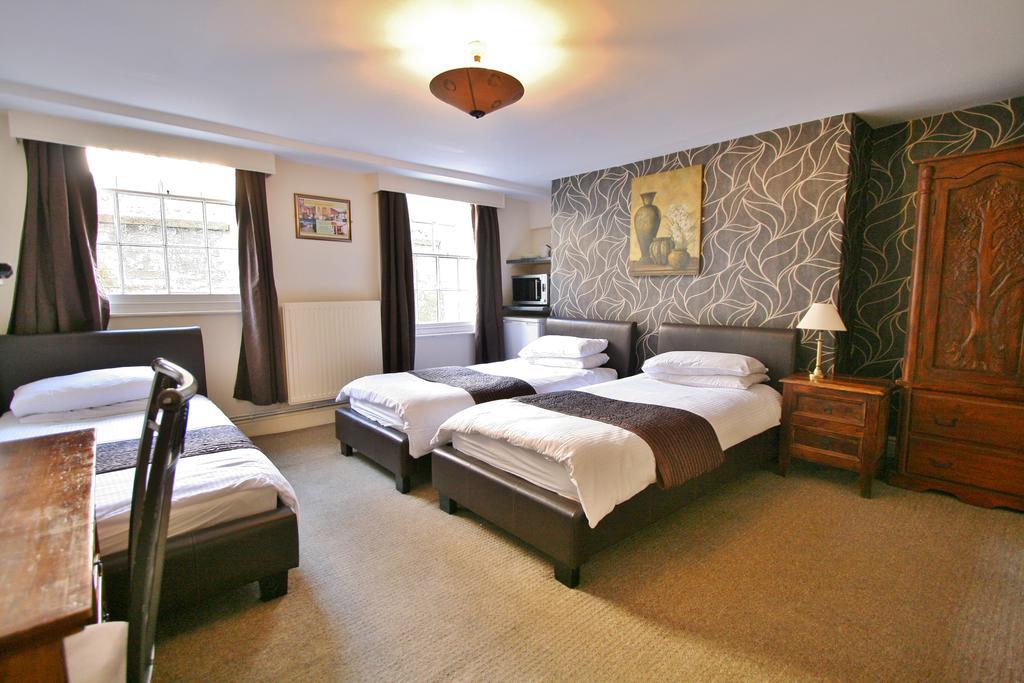 Central Hotel Cheltenham By Roomsbooked Екстериор снимка